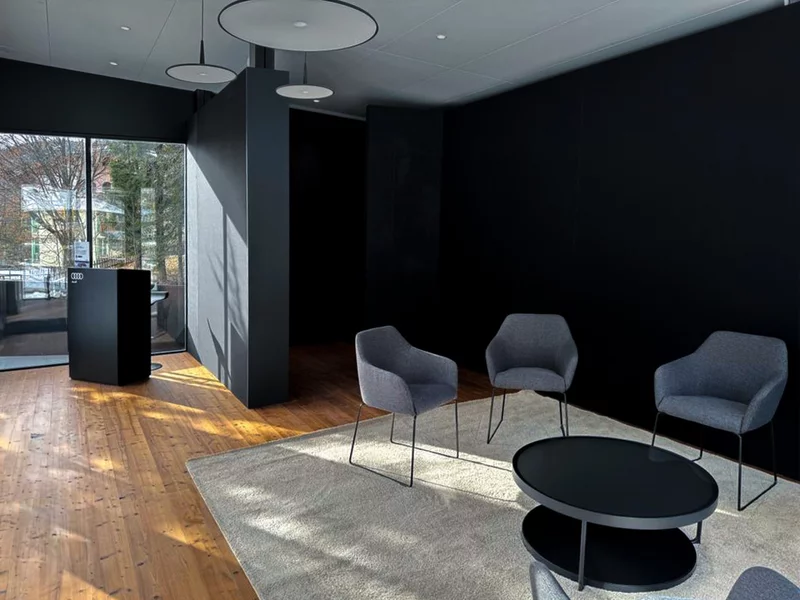 04.spazio Audi Tile2