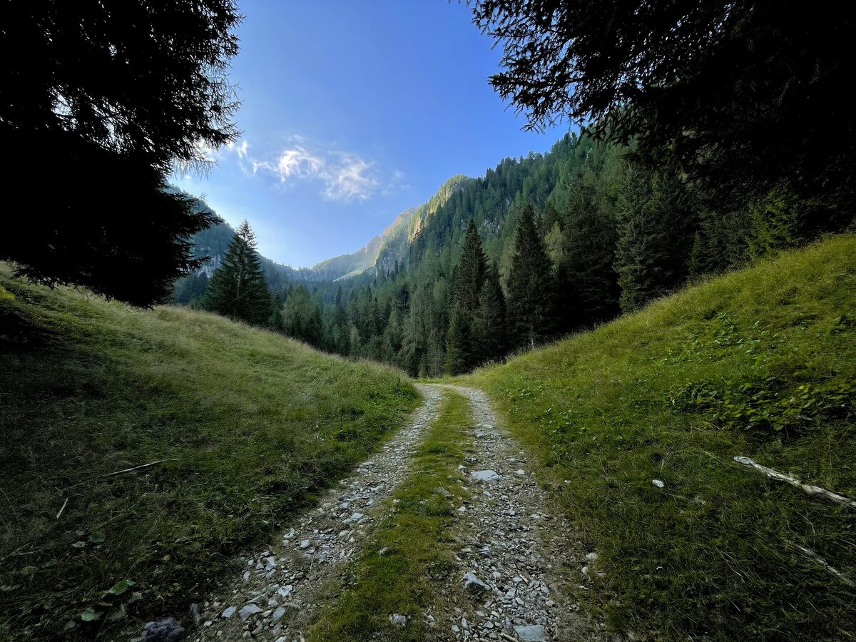 Valle Delle Portatrici
