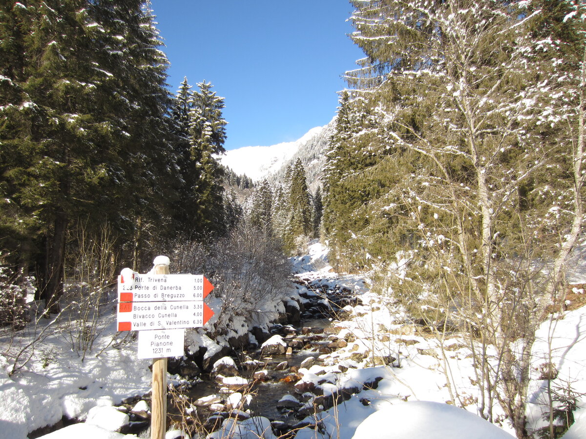 Ski Mountaineering In The Giudicarie