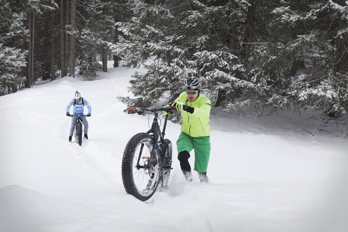 Studded E Bikes/fat Bikes