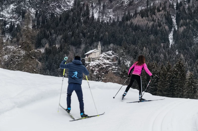 Cross-country skiing Carisolo
