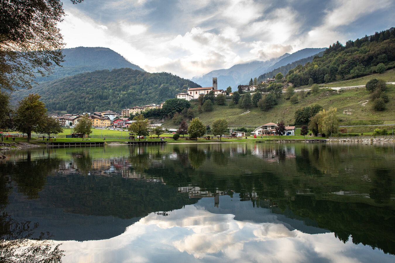 Navetta Lago Di Roncone