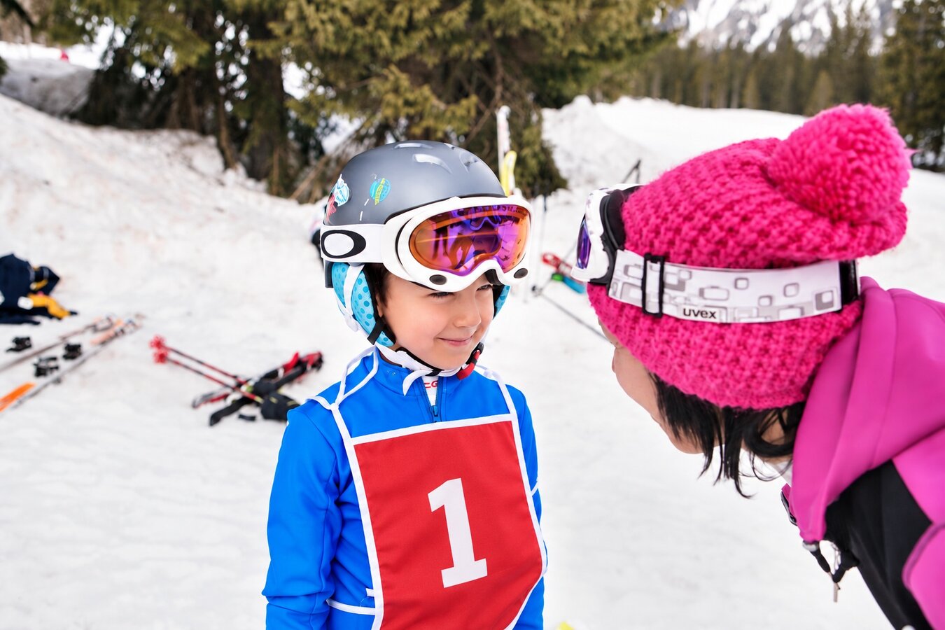 Kids on ski