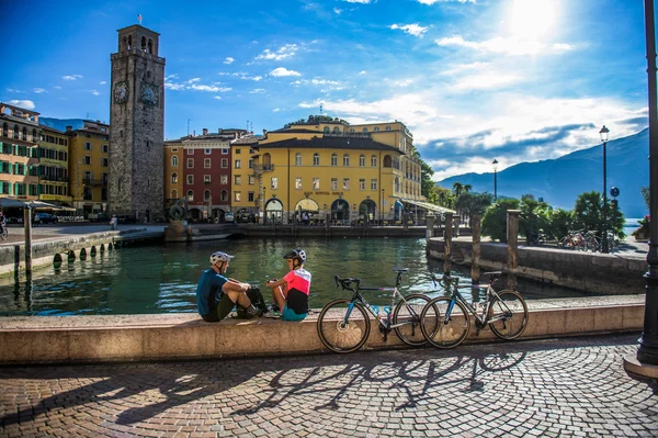 Dalle Dolomiti al Garda in E-BIKE