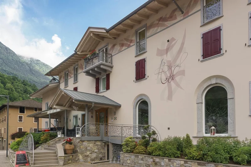 ALBERGO ITALIA BOREL