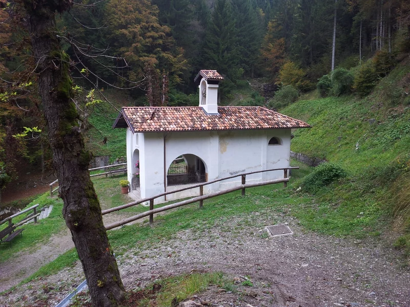 Camminata da Castel Condino a Boniprati