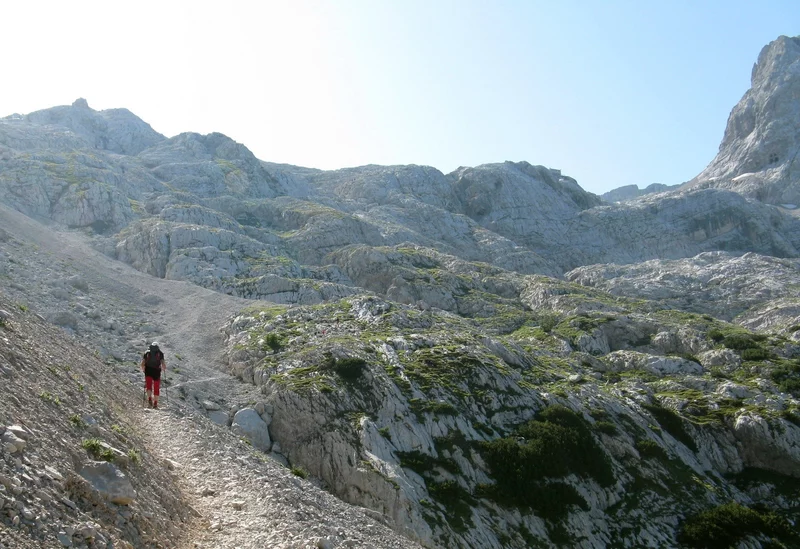 Trekking al Rifugio XII Apostoli