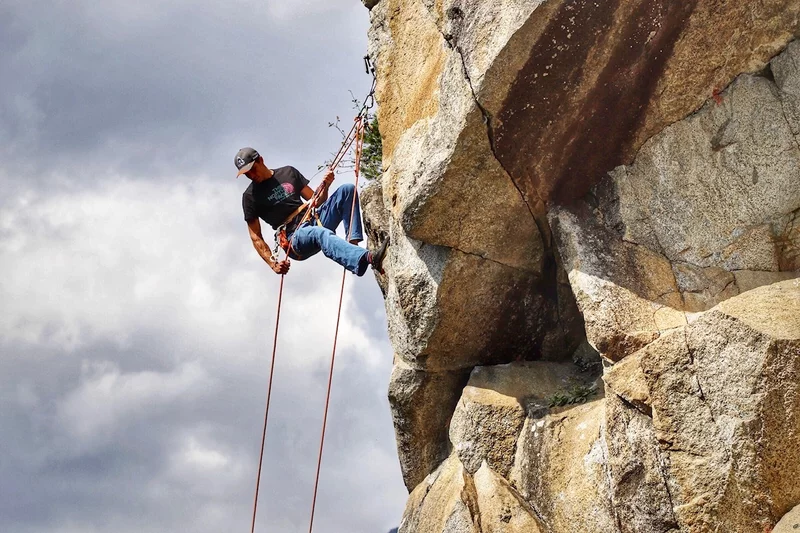 AlpinEmotion Mountain Guide