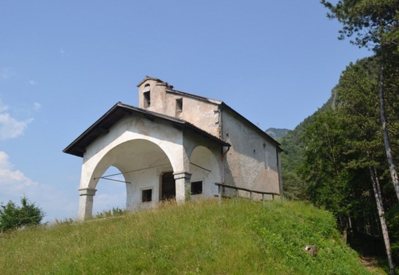 San Lorenzo Church In The Village Of Condino