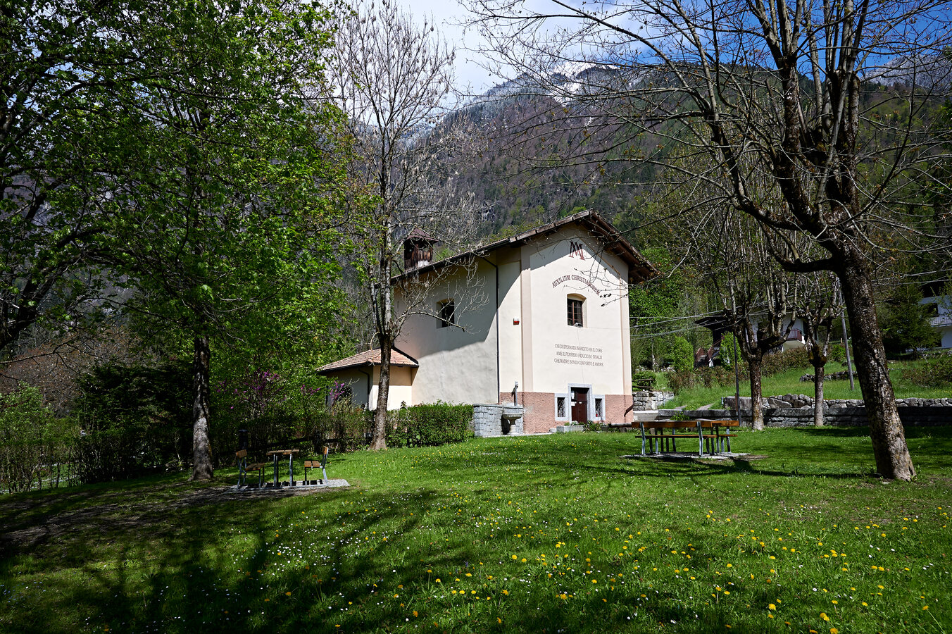 Chiesa Della Madonna Del Potere A Carisolo