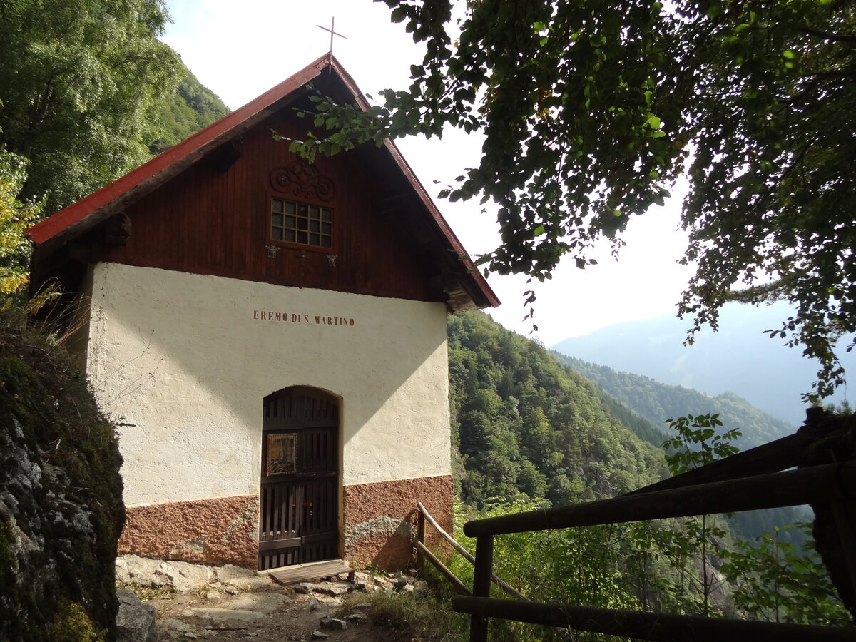 Eremo Di San Martino A Carisolo