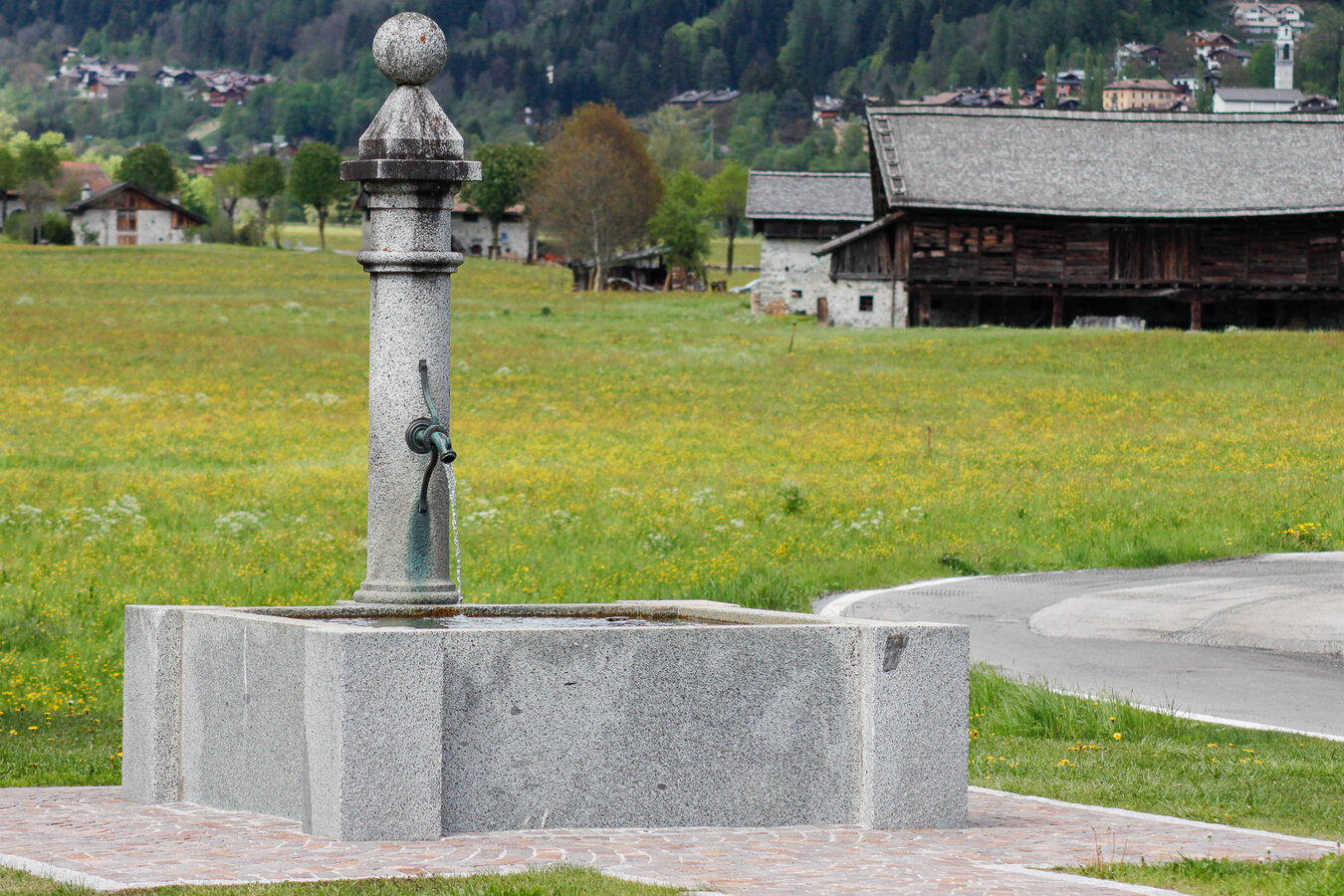 Stadtvierte Und Brunnen