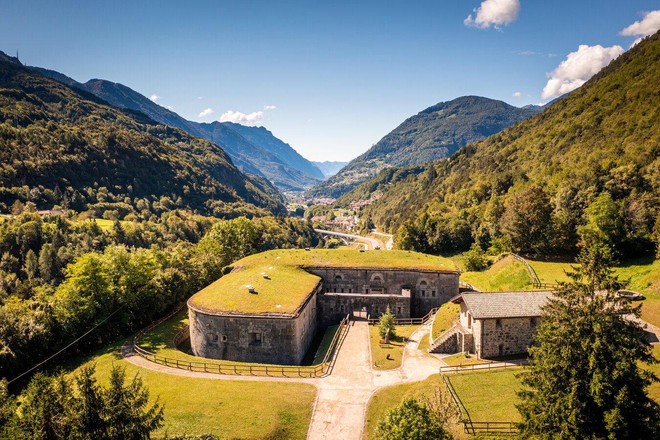 Die Festungsanlage Larino